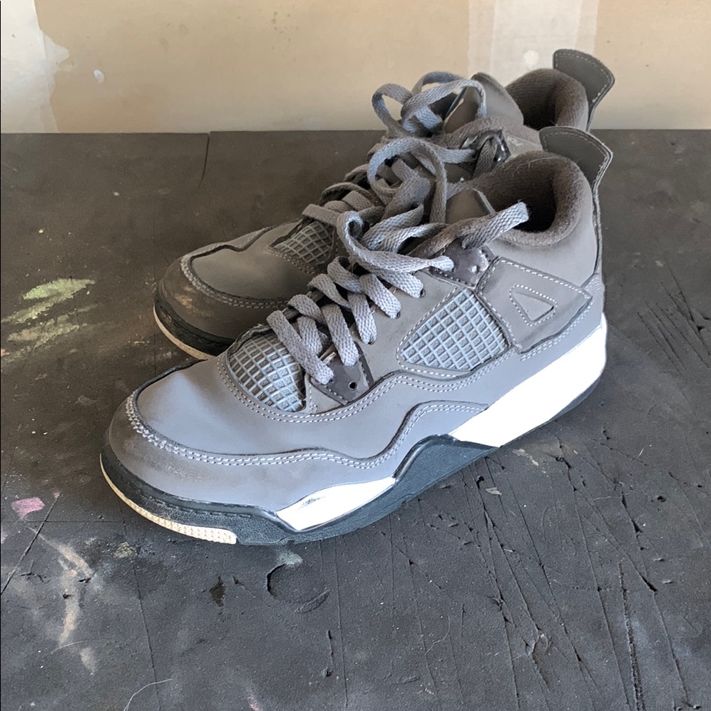 Jordan 4